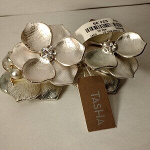 Rhinestone Lotus Flower Bracelet